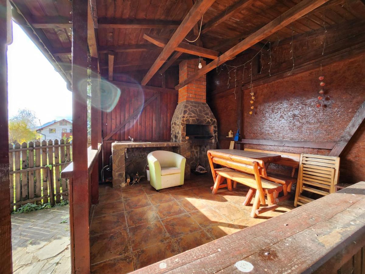Casa Cu Brazi Hotel Busteni Luaran gambar